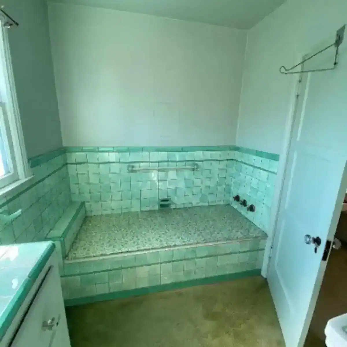 Jack & Jill Bathroom Design for Los Angeles Homes