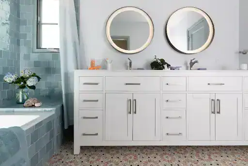 Jack & Jill Bathroom Design for Los Angeles Homes